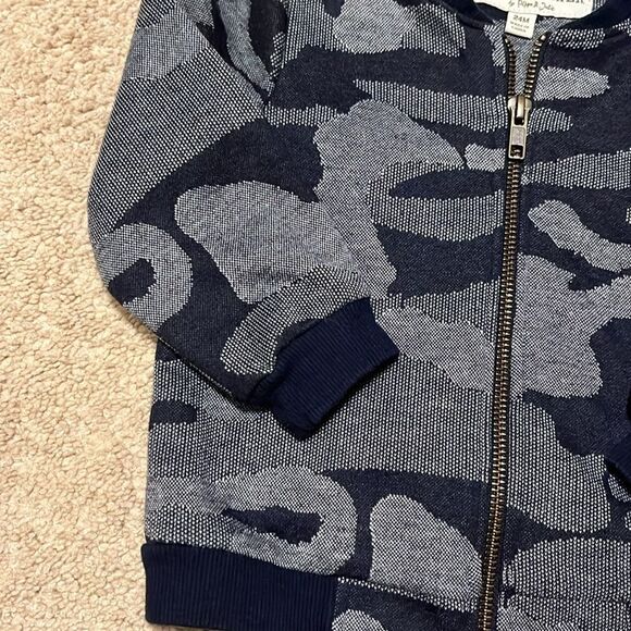 LITTLE BROTHER BY PIPPA & JULIE BOYS CAMO SIZE 24 MONTHS ZIP UP SWEATSHIRT - Picture 3 of 4